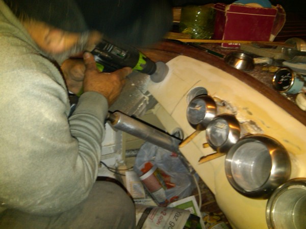 IMG00629-20110501-2201.jpg (518.94 KiB) Viewed 505795 times boring the 7th hole.